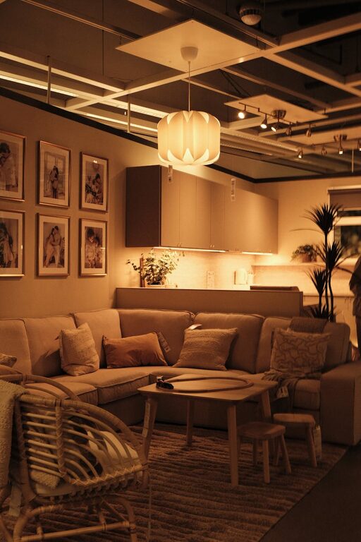 Tips for Creating a Cosy and Inviting Living Room Space at Home